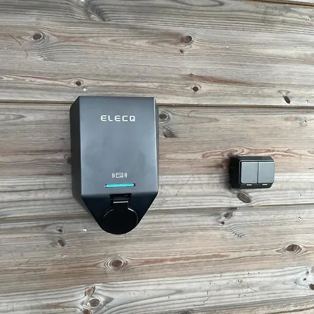 Uusi Miniasunto Hiukkavaarassa Ilmaisella Pysaekoeinnillae * Oulu